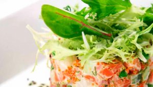 Lee más sobre el artículo Receta Pacific: Tartare de dos salmones